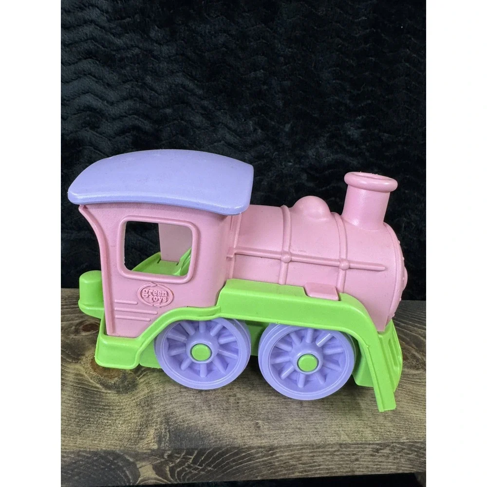 Green Toys Pink Lavender Green Train Engine Locomotive Recycled Plastic USA
